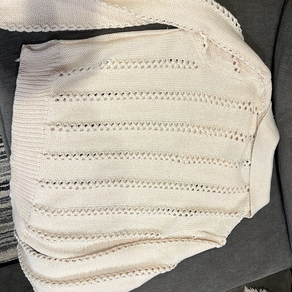 Chloe Rose collar cream sweater - Picture 3 of 4
